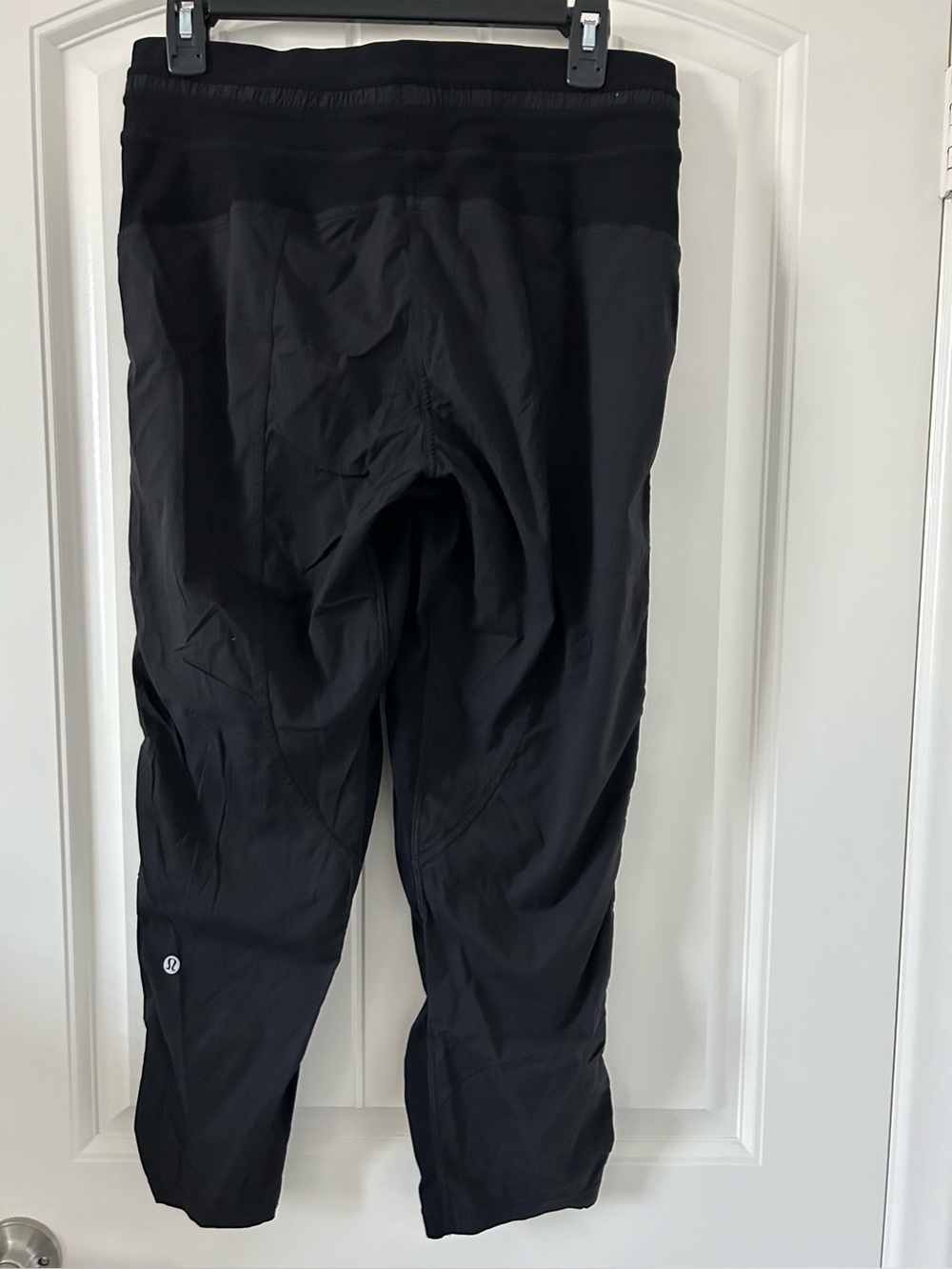 Lululemon Pants Womens Size 8 Dance Studio Mid-Rise Clinched Hem Black